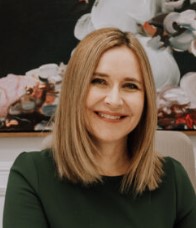 Dr. Bea Gerbrands Dr. Bea Gerbrands